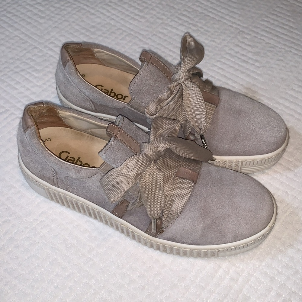 Gabor Bow Sneakers, Gray Suede, UK Size 4.5 (US Size 7)